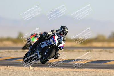 media/Dec-09-2023-SoCal Trackdays (Sat) [[76a8ac2686]]/Turn 15 Set 1 (230pm)/